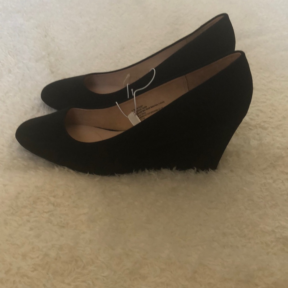 Black Flats/Heels